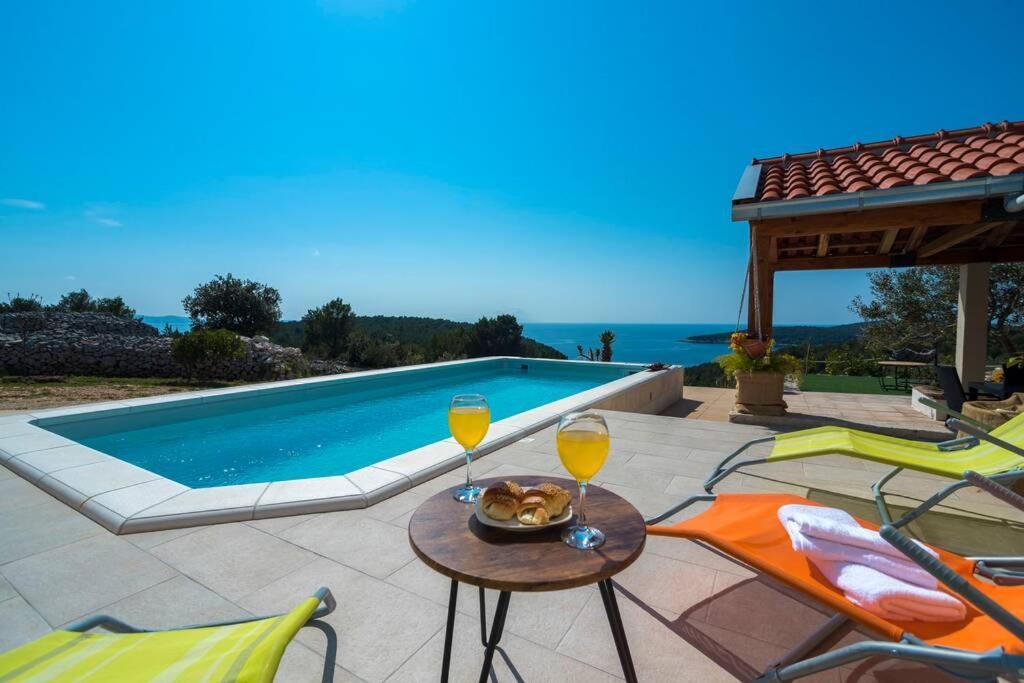 Isolated Paradise Adio Mare Milna  Bagian luar foto